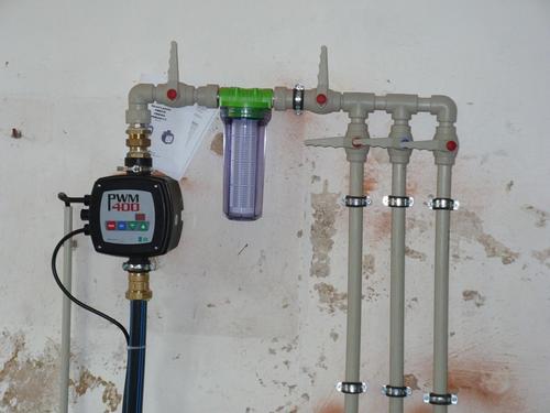 Realizace ponorného čerpadla ve studni s řízení pomocí PWM (pro dům a závlahu)